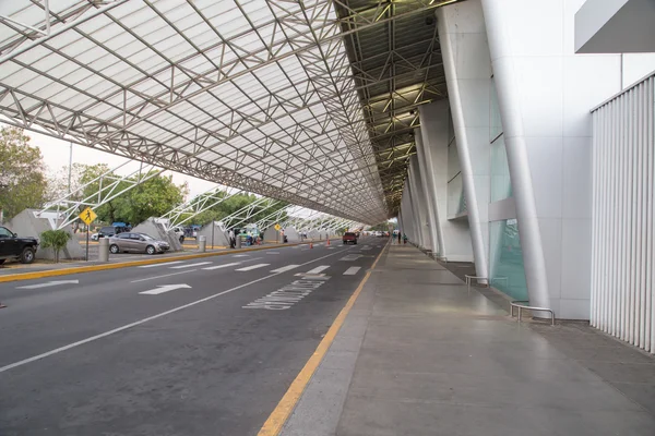 Aeropuerto Internacional Augusto Cesar Sandino vista desde Managua, Nicaragua — Foto de Stock