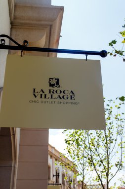 La roca Köyü Alışveriş Merkezi