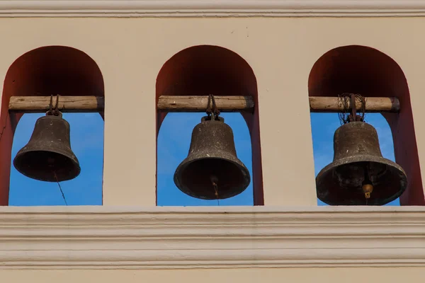 Campane da una chiesa — Foto Stock