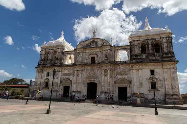 Fachada catedral León de Nicaragua — Foto de Stock