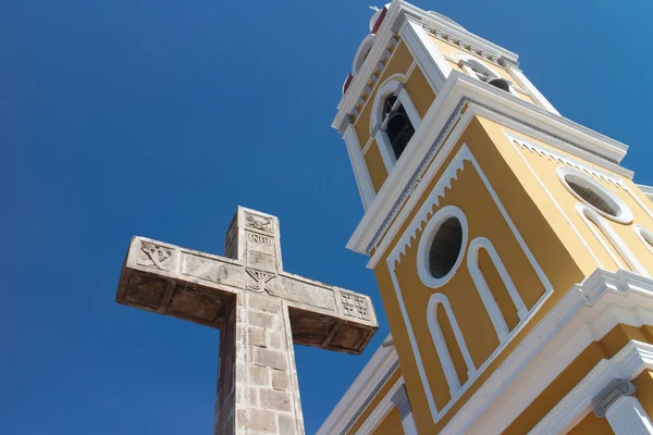 Granada cathedral with a croisse, Nicaragua — Stock Photo, Image