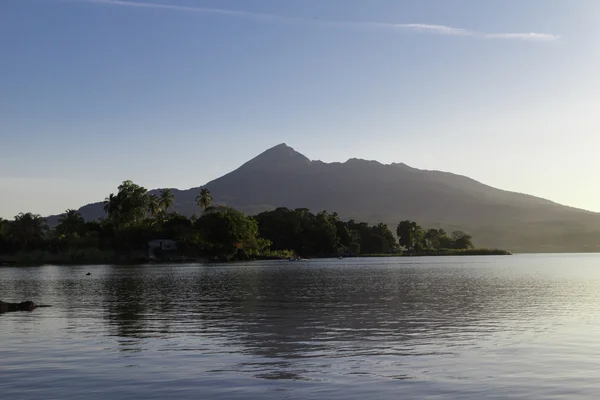 Vulcão Mombacho vista na Nicarágua — Fotografia de Stock