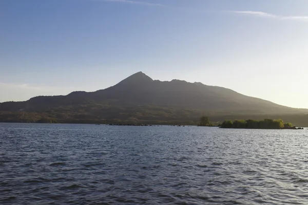 Vista do vulcão Mombacho na Nicarágua — Fotografia de Stock