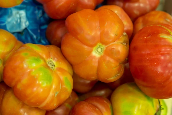 Stapel van tomaten — Stockfoto