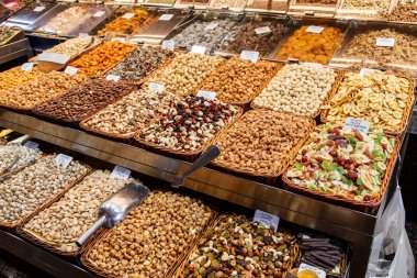 bir maket Kuruyemiş