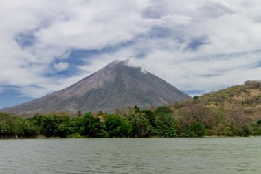 Volkan: Ometepe Concepcion görünümünde