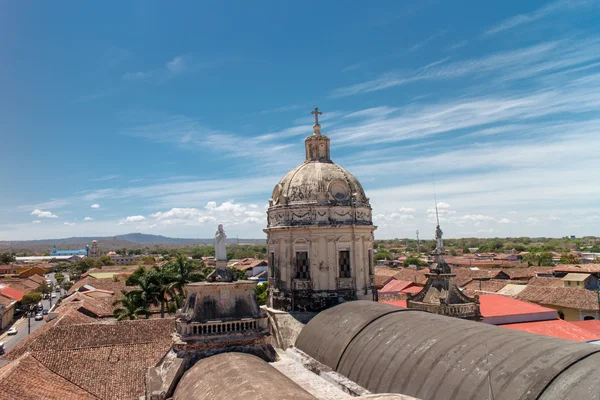 Granada vista sulla città dal Nicaragua — Foto Stock