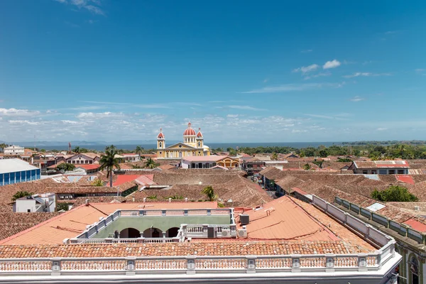 Granada město pohled z Nikaraguy — Stock fotografie