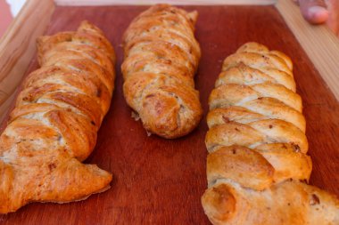 bir kutu içinde Hindistan cevizi el yapımı ekmek