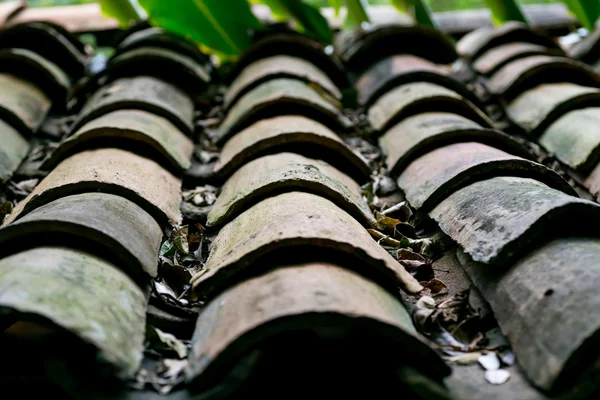 Old roof tiles — Stock Photo, Image