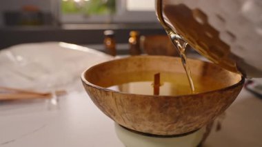 Erimiş Balmumu Akıntısı Ahşap Wick Motion, Ev Yapımı Mum Yapımı Hobi Konsepti