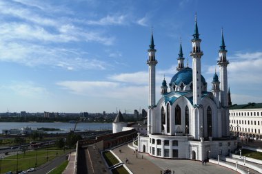 Kul Şerif Camii 