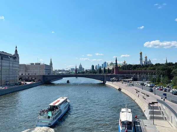 7月の20 2021 モスクワ ロシア ザリアディ公園からモスクワの美しい景色 パノラマビュー — ストック写真