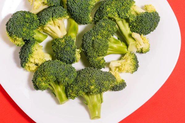 Färsk Broccoli Tallrik Vegetarisk Mat Hälsosam Mat Koncept Platt Ligg — Stockfoto