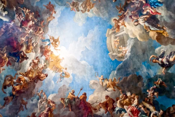 VERSAILLES PARIS, FRANCIA - 30 de diciembre: Pintura de techo en la sala Hércules del Palacio Real de Versalles el 30 de diciembre de 2012 en el Palacio de Versalles, cerca de París, Francia — Foto de Stock