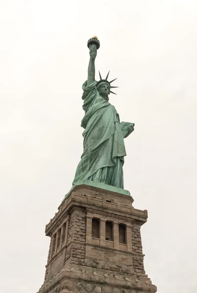 Estatua de la Libertad en la ciudad de Nueva York — Foto de Stock