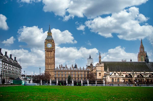 Big Ben Houses Londra Ngiltere — Stok fotoğraf