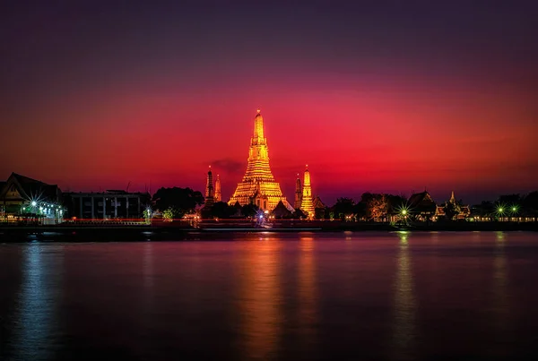 Noche Del Templo Wat Arun Iluminada Bangkok Tailandia —  Fotos de Stock