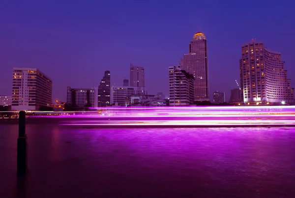 Banguecoque cidade à noite — Fotografia de Stock