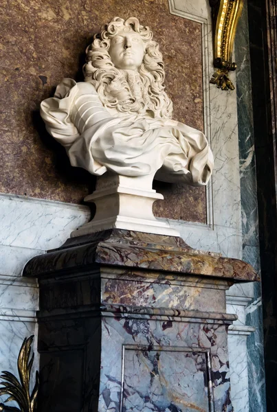Деталь в большом зале бального зала в Версале — стоковое фото