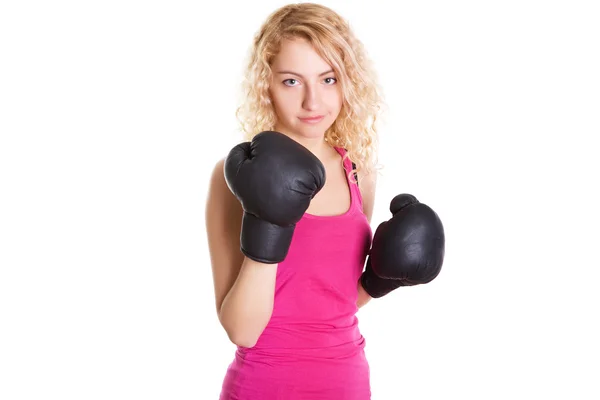 Schöne Frau mit den schwarzen Boxhandschuhen, Studioaufnahme, isoliert auf weißem Hintergrund — Stockfoto