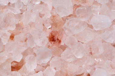 Pembe Himalaya tuz kristalleri.
