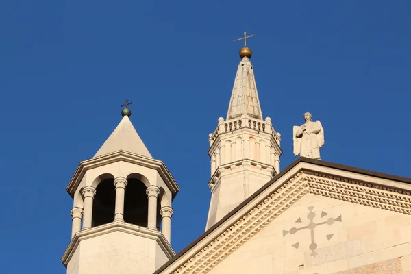 Modena, Italien, Ghirlandina und Kathedrale — Stockfoto