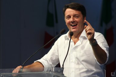 Modena, İtalya, Eylül, 2016: Matteo Renzi, kamu siyaseti konferansı Demokrat Parti Kongresi