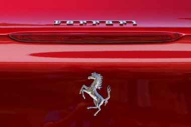 Modena, İtalya, Temmuz 12021 Ferrari Portofino M spor araba müfrezesi, Motor Vadisi Sergisi