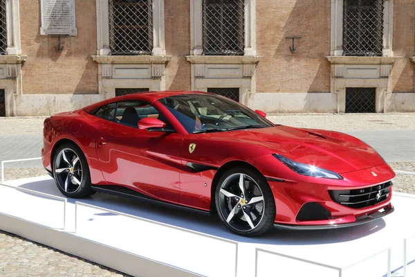 Modena Talya Temmuz 12021 Ferrari Portofino Spor Araba Motor Vadisi — Stok fotoğraf