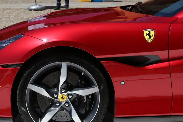 Modena Ιταλία Ιούλιος 2021 Ferrari Portofino Σπορ Αυτοκίνητο Λεπτομέρεια Motor — Φωτογραφία Αρχείου