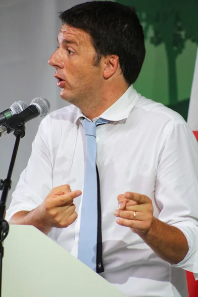 BOLOGNA, ITÁLIA, SETEMBRO 12, 2013: Matteo Renzi, conferência política pública Partido Democrata — Fotografia de Stock