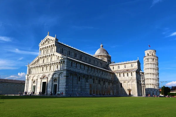 Pisa, plaza del milagro, toscana, italia —  Fotos de Stock