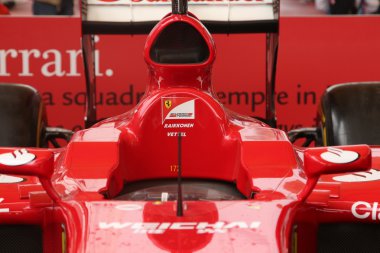 Milan, İtalya, 19 Eylül 2015: Ferrari F1 spor araba aerodinamik ayrıntıları, İtalyan pavilion, Dünya Fuarı Expo 2015.