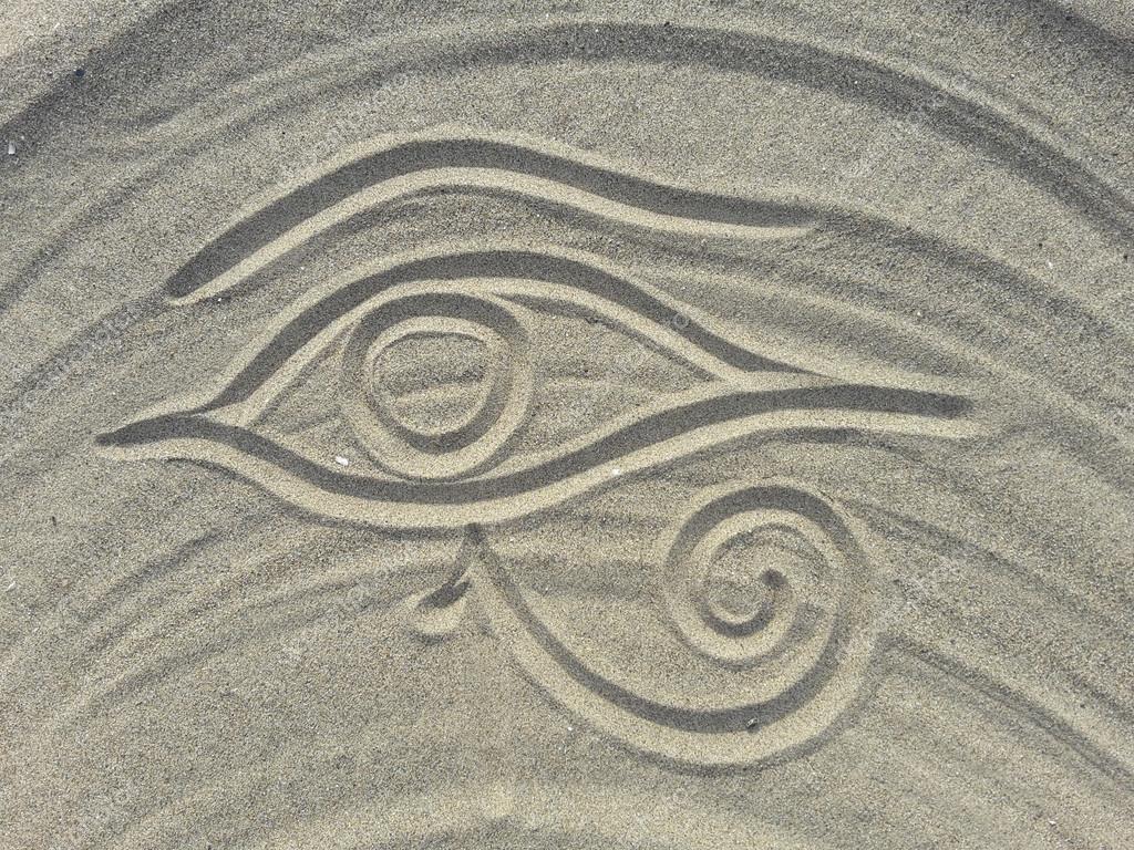 Original photo, drawing on the sand