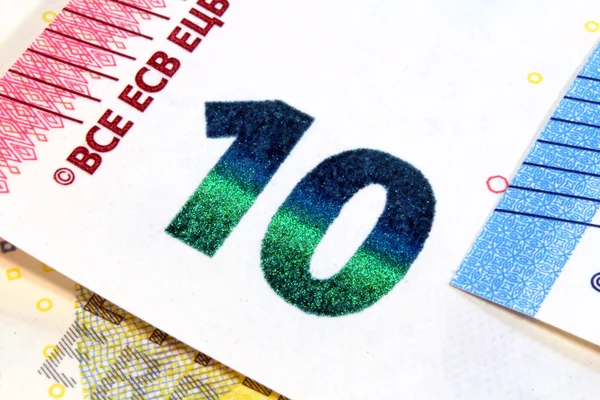 Подробности о банкнотах евро — стоковое фото