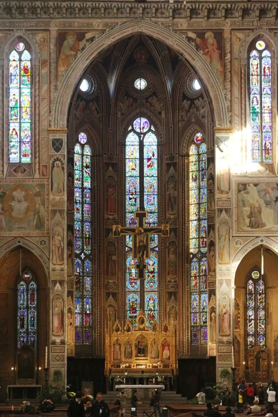 FLORENCE, ITALY - NOVEMBER, 2015: Santa Croce cathedral, internal, world heritage site — Stockfoto