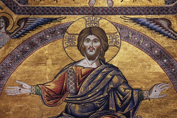 FLORENCE, ITALIE - NOVEMBRE 2015 : Christ et mosaïques dorées du Baptistère de San Giovanni — Photo