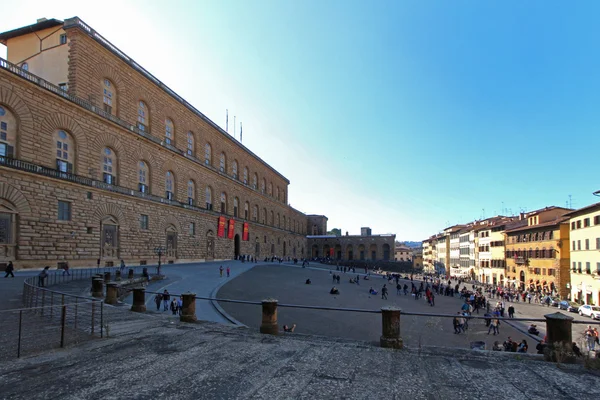 FLORENCE, ITALY - NOVEMBER, 2015: Palazzo Pitti square, landscape — Stock Photo, Image
