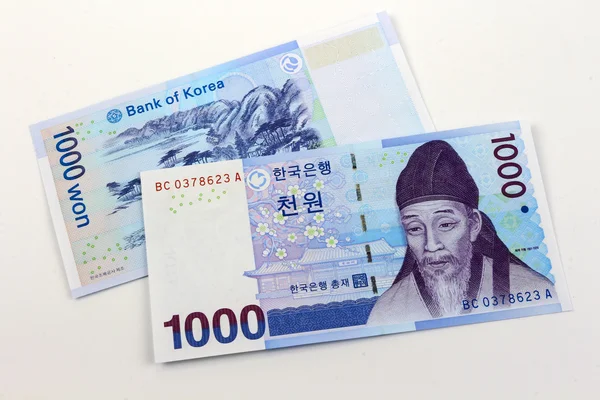 COREA DEL SUR - 2007: Retrato del erudito confuciano Toegye en billetes de 1000 won 2007 de Corea del Sur — Foto de Stock