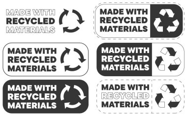 Bir dizi etiket, geri dönüşümlü malzemelerle yapılan cümleyi sergiliyor. Her etikette geri dönüşüm okları var. Tasarım basit ve siyah beyaz renkler kullanıyor..