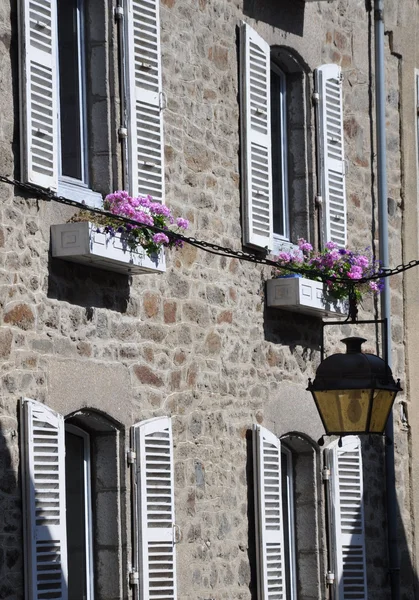 Medieval street in Dinan — Stock Photo, Image