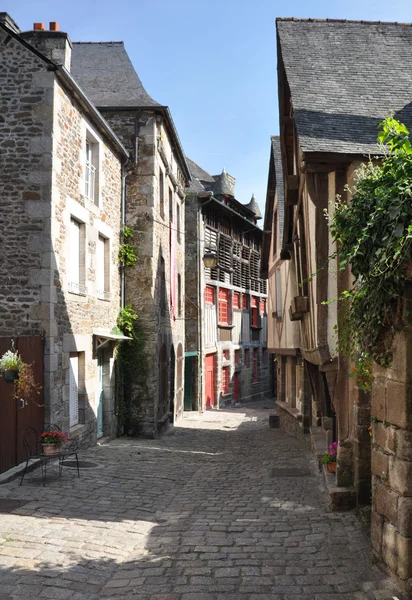 Rua medieval em Dinan — Fotografia de Stock