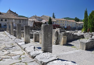 Vaison-La-Romaine, Provence, Fransa geniş Roma Harabeleri