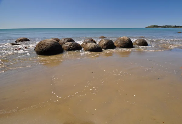 Moeraki Boulders doğal rezerv Yeni Zelanda