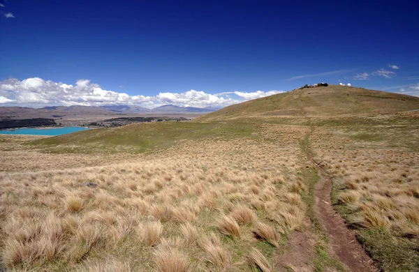 Mount John Observatory e il lago Tepako Nuova Zelanda — Foto Stock