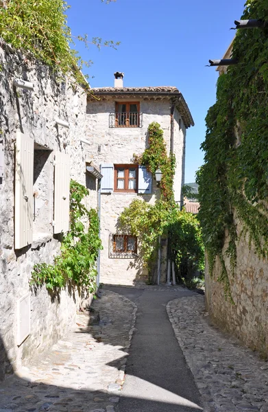 Grazioso villaggio francese — Foto Stock