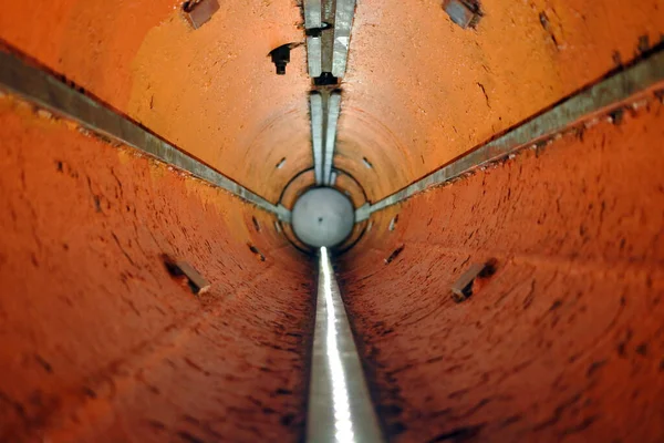 Sovyet dizel elektrikli denizaltısının torpido mekanizması..