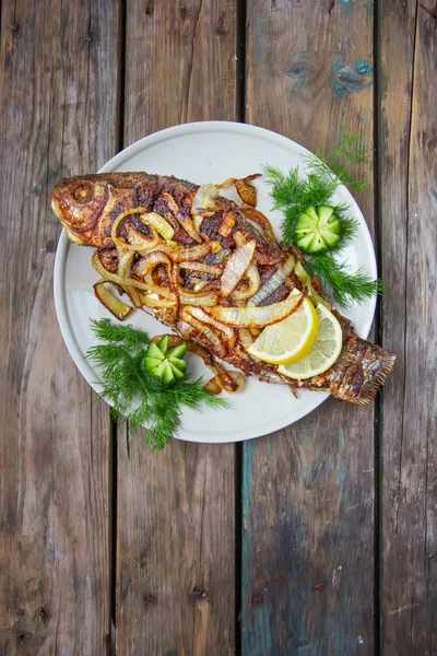 Fried carp — Stock Photo, Image