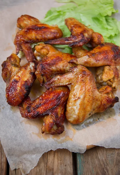 Grilled chicken wings — Stock Photo, Image